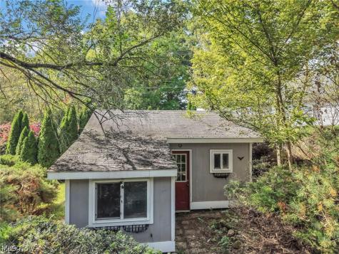 9625 Fox Lake Road Orrville OH 44667
