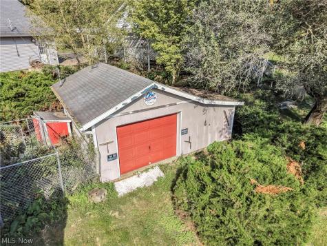 9625 Fox Lake Road Orrville OH 44667