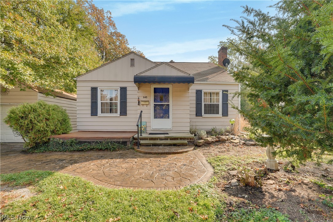 845 Tioga Trail Willoughby OH 44094
