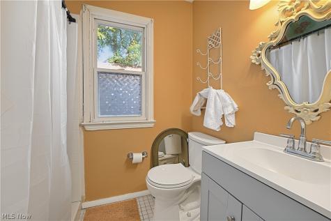845 Tioga Trail Willoughby OH 44094
