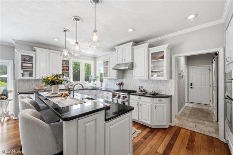 2979 Forest Lake Drive Westlake OH 44145