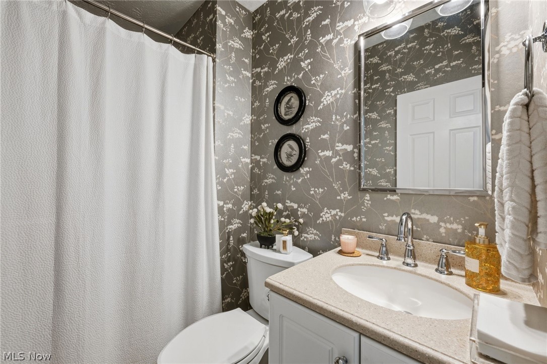 2979 Forest Lake Drive Westlake OH 44145