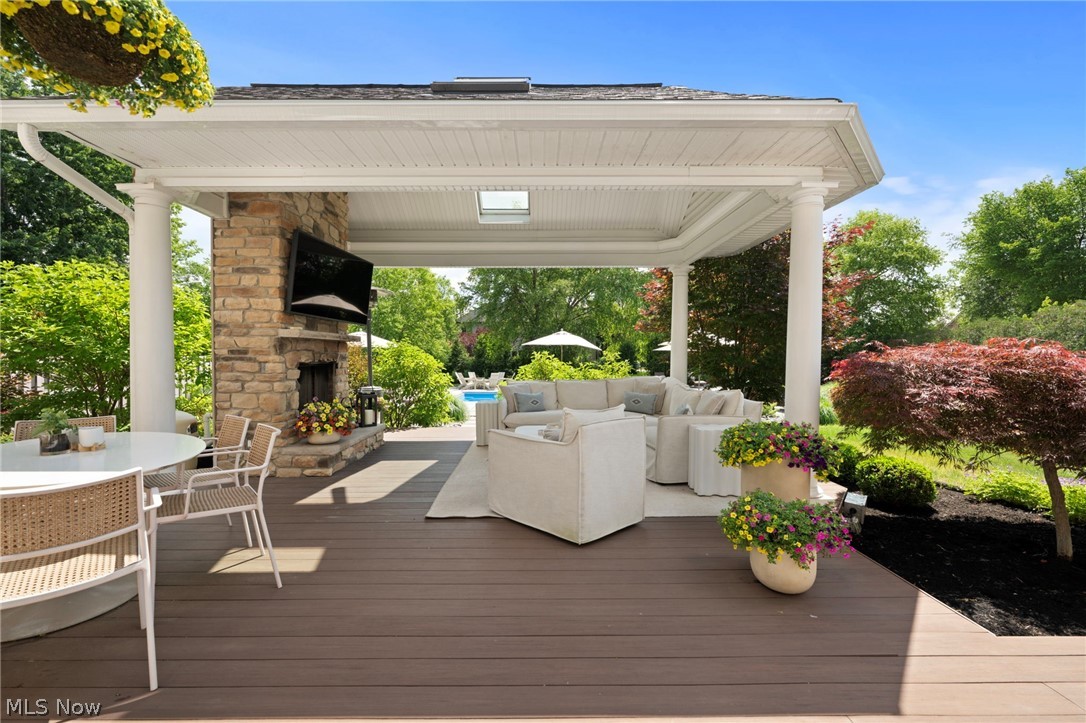 2979 Forest Lake Drive Westlake OH 44145