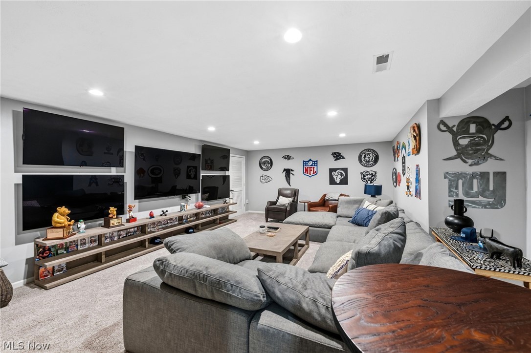 2979 Forest Lake Drive Westlake OH 44145