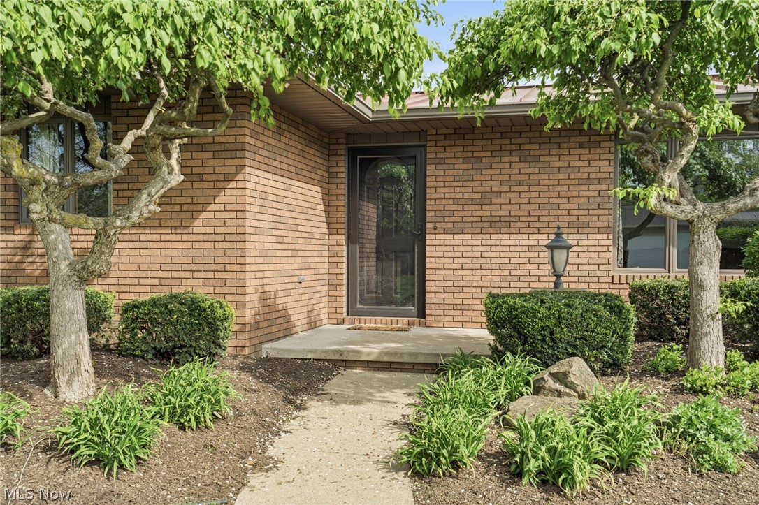 441 Stratton Avenue SW New Philadelphia OH 44663