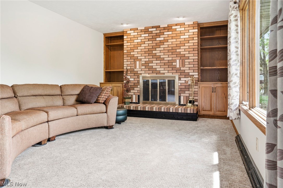 441 Stratton Avenue SW New Philadelphia OH 44663