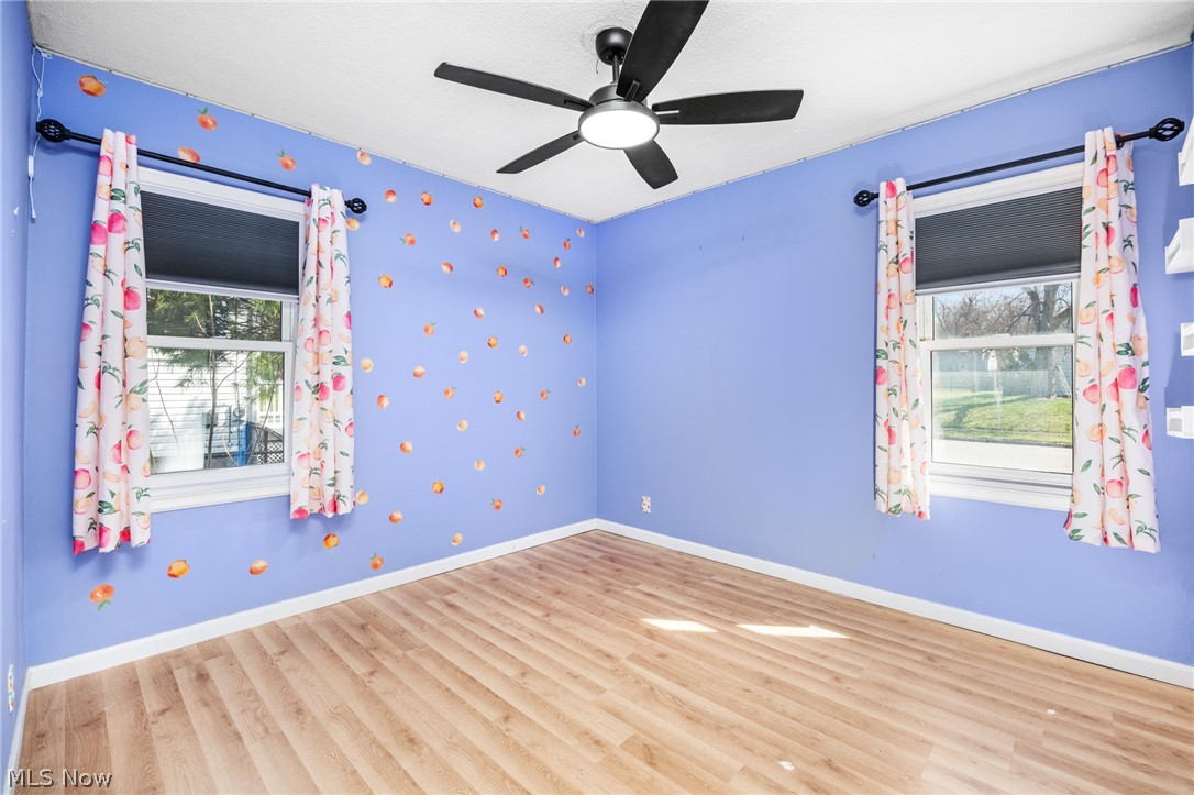 1293 Tioga Avenue Akron OH 44305