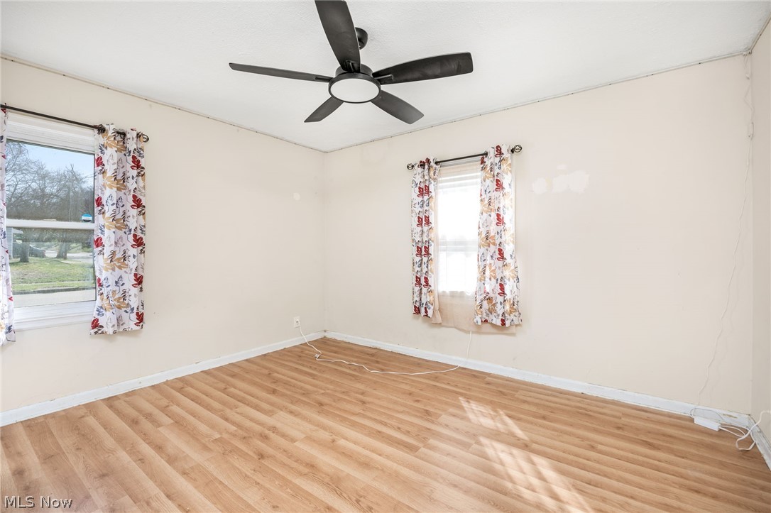 1293 Tioga Avenue Akron OH 44305