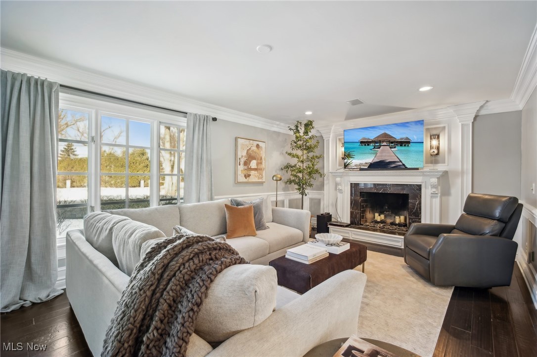 31815 Lake Road Avon Lake OH 44012