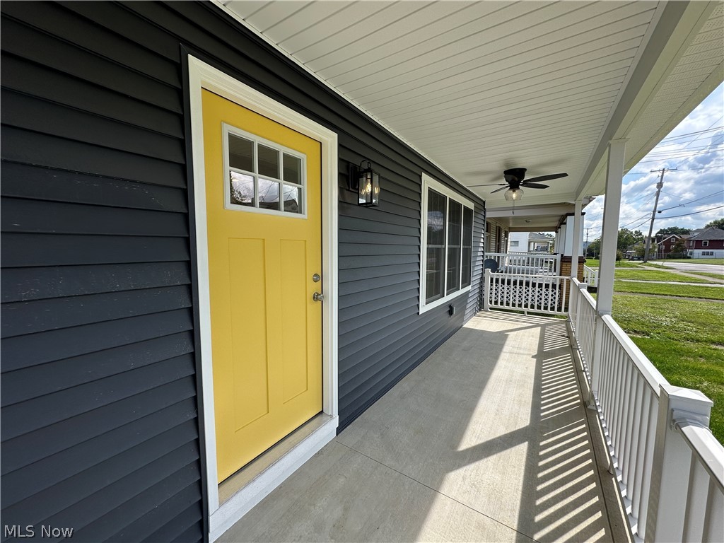 165 Sexton Street Struthers OH 44471