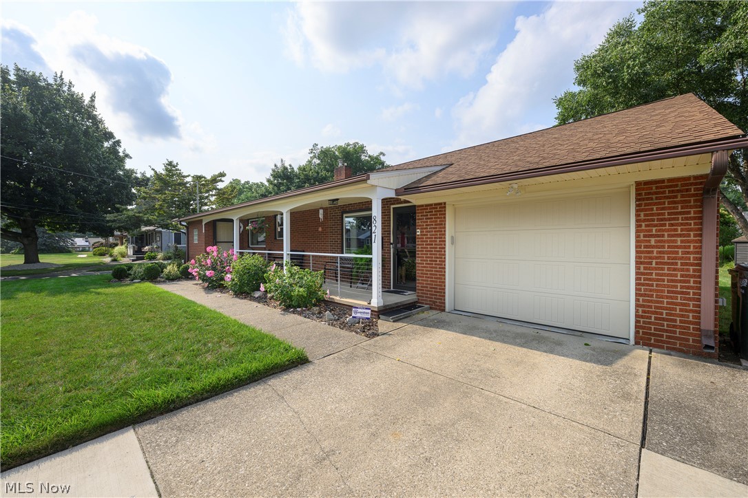 821 Harmon Street SW North Canton OH 44720
