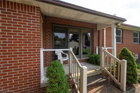 821 Harmon Street SW North Canton OH 44720