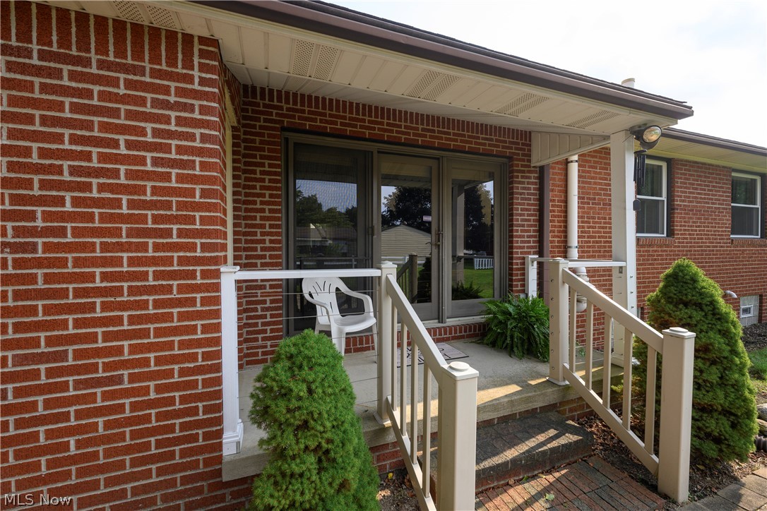 821 Harmon Street SW North Canton OH 44720