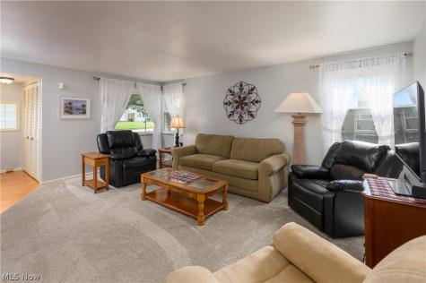 821 Harmon Street SW North Canton OH 44720