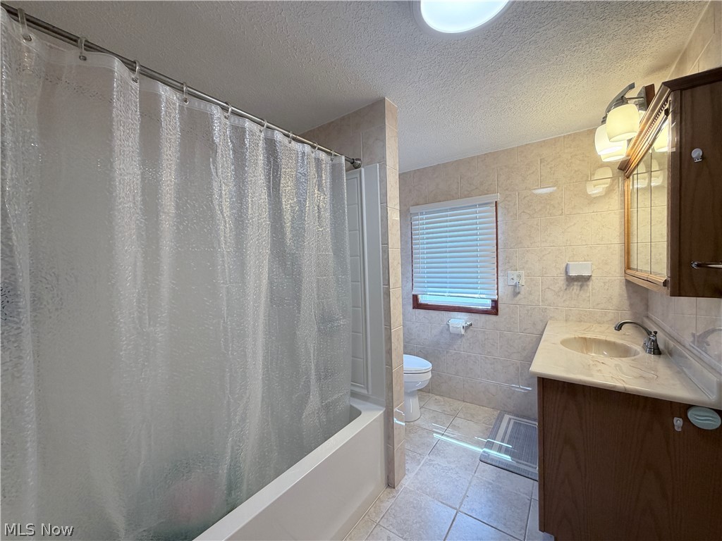 234 Mulberry Street Coshocton OH 43812
