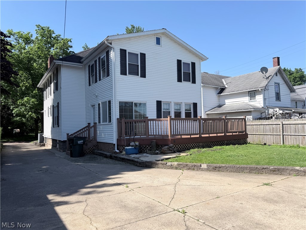 234 Mulberry Street Coshocton OH 43812