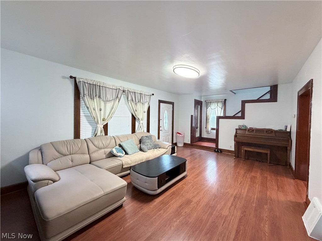 234 Mulberry Street Coshocton OH 43812