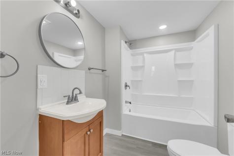 3571 W 67th Street Cleveland OH 44102