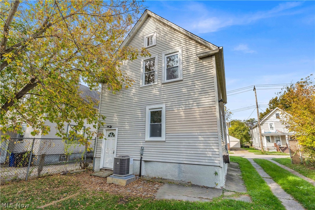 3571 W 67th Street Cleveland OH 44102