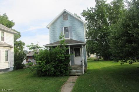176 E Maryland Avenue Sebring OH 44672