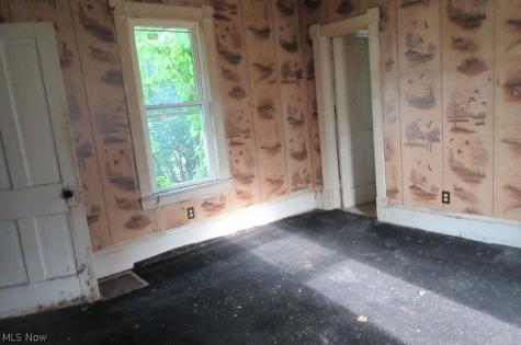 176 E Maryland Avenue Sebring OH 44672