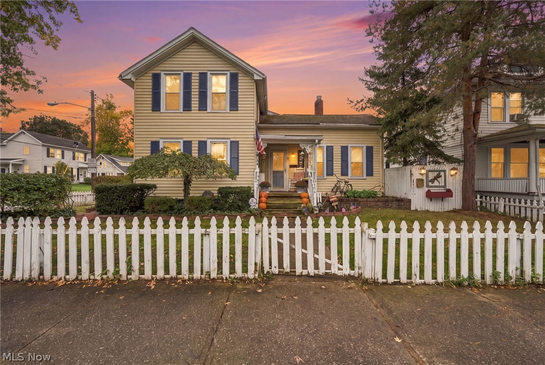 286 S Saint Clair Street Painesville OH 44077