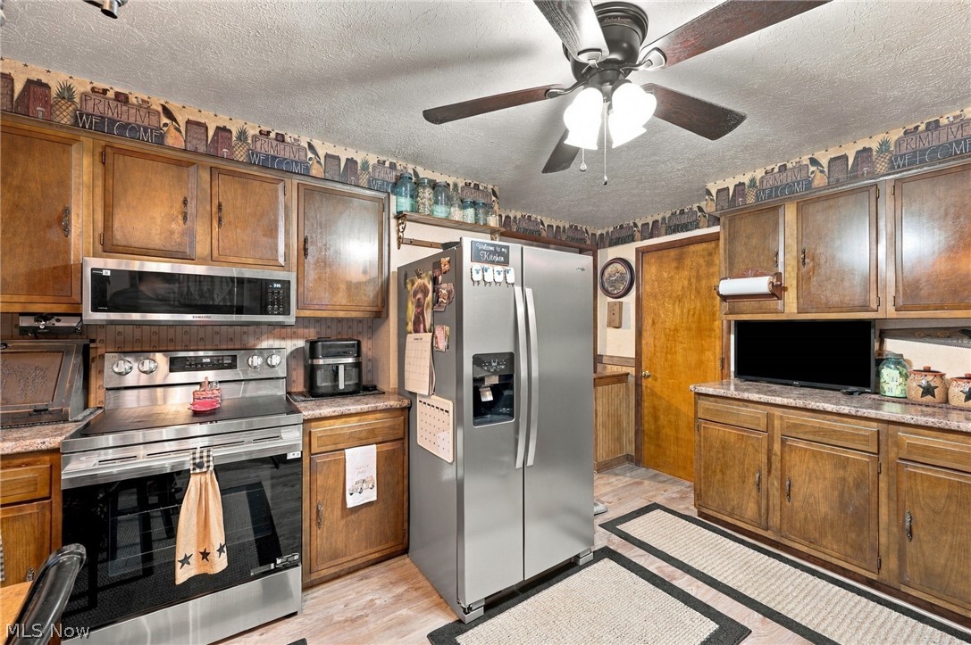 286 S Saint Clair Street Painesville OH 44077