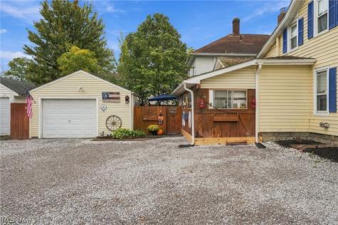 286 S Saint Clair Street Painesville OH 44077