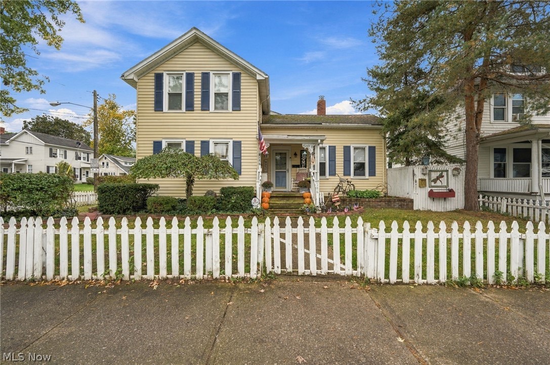 286 S Saint Clair Street Painesville OH 44077