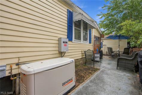 286 S Saint Clair Street Painesville OH 44077
