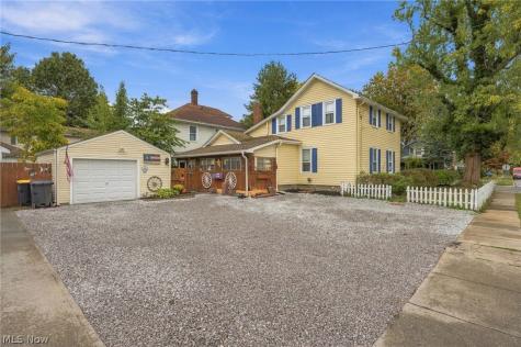 286 S Saint Clair Street Painesville OH 44077