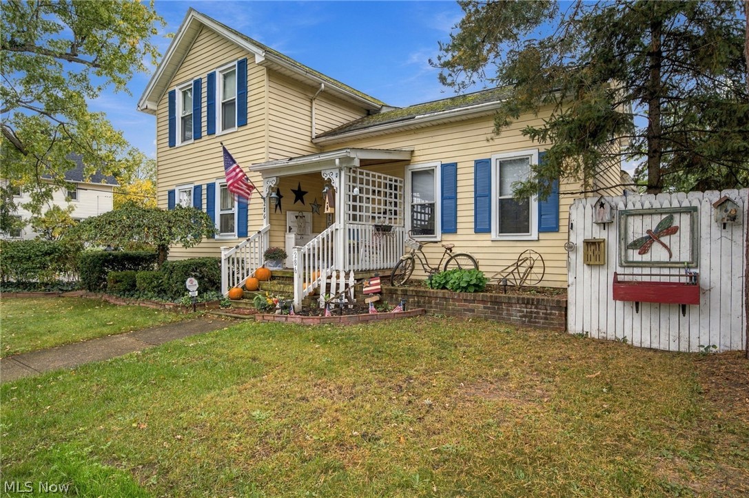 286 S Saint Clair Street Painesville OH 44077