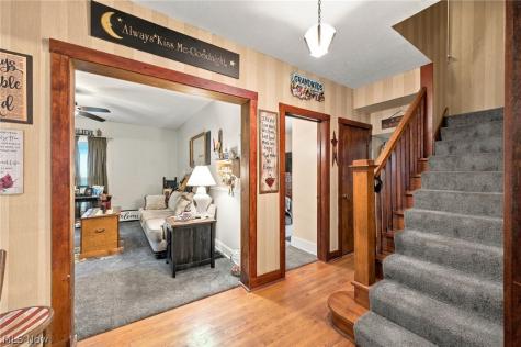 286 S Saint Clair Street Painesville OH 44077