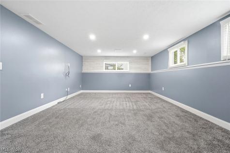 7060 Andover Drive Mentor OH 44060
