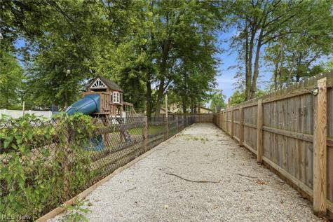 7060 Andover Drive Mentor OH 44060