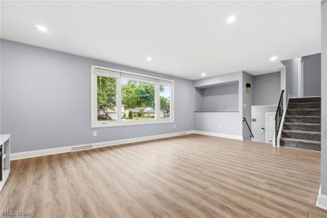 7060 Andover Drive Mentor OH 44060