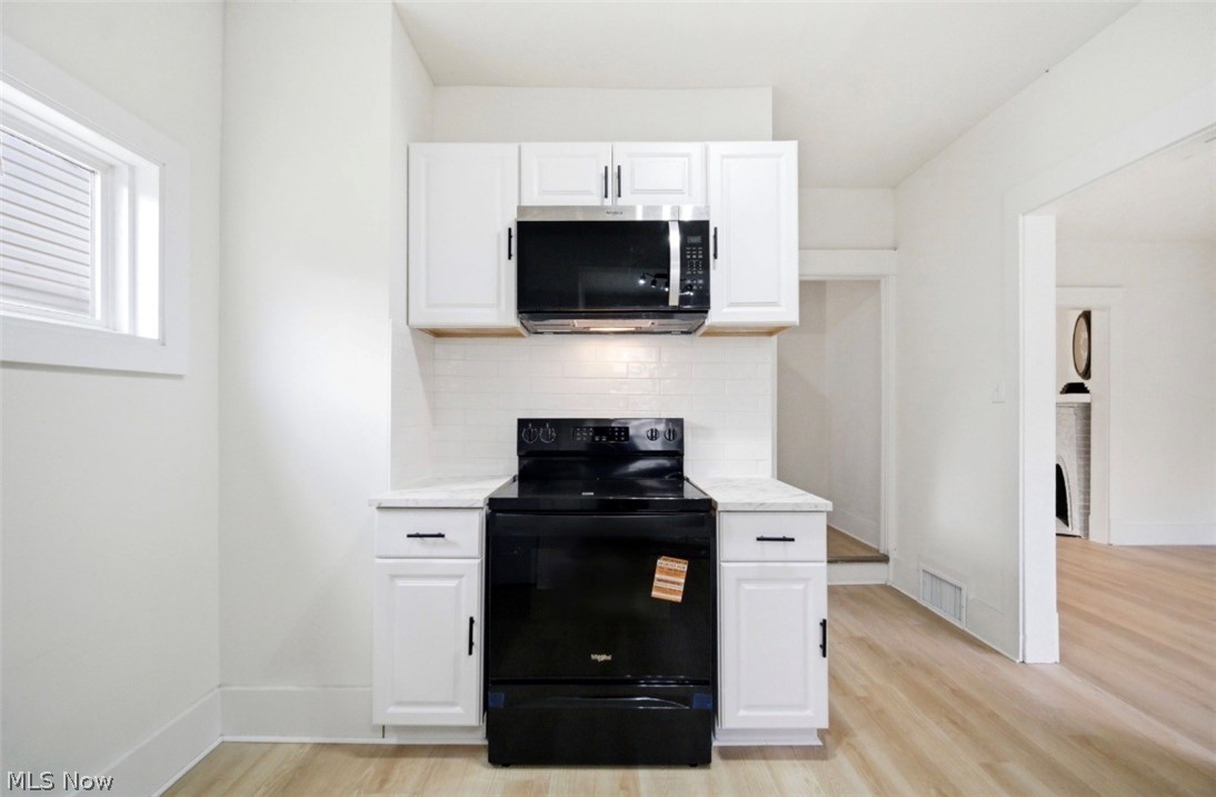 9203 Columbia Avenue Cleveland OH 44108