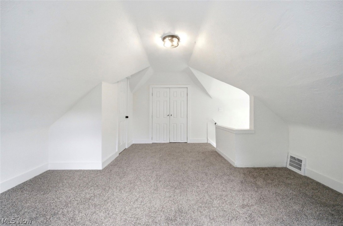 9203 Columbia Avenue Cleveland OH 44108