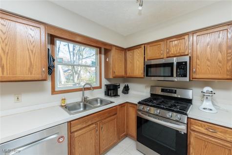 32140 Augusta Drive Avon Lake OH 44012