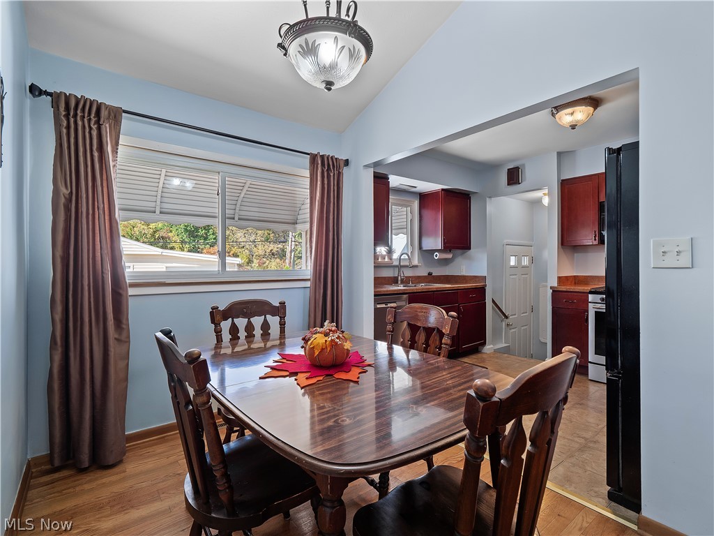 6402 Sandhurst Drive Brook Park OH 44142