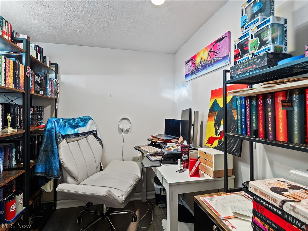 6402 Sandhurst Drive Brook Park OH 44142