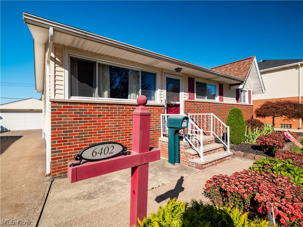 6402 Sandhurst Drive Brook Park OH 44142
