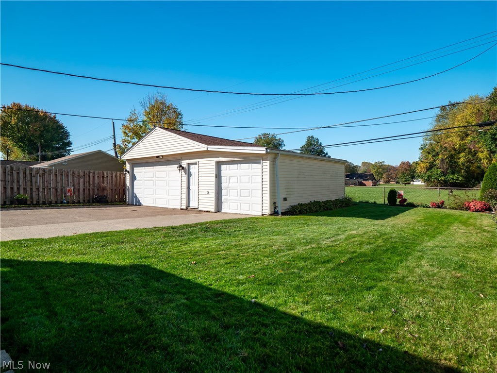 6402 Sandhurst Drive Brook Park OH 44142