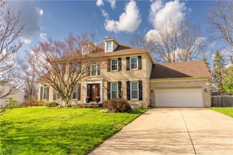 2903 Aylesbury Street NW North Canton OH 44720