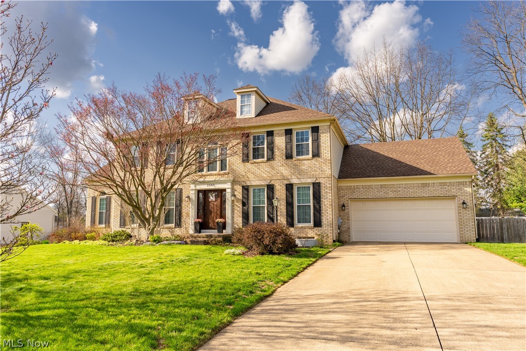 2903 Aylesbury Street NW North Canton OH 44720