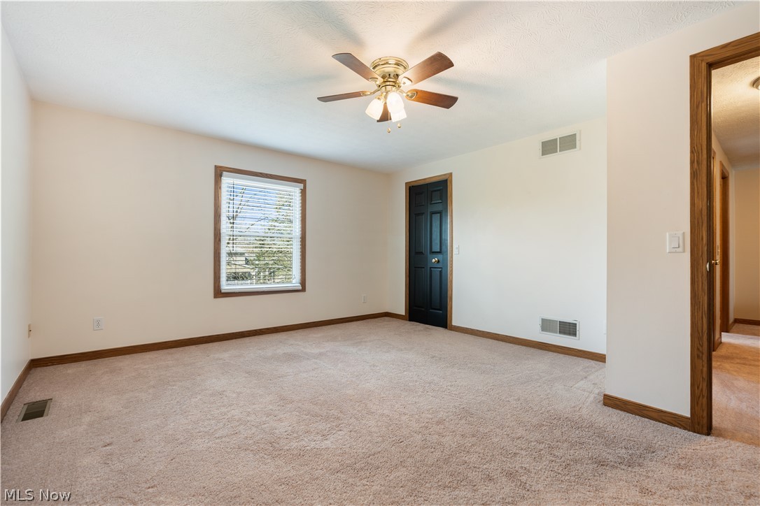 2903 Aylesbury Street NW North Canton OH 44720