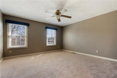 2903 Aylesbury Street NW North Canton OH 44720