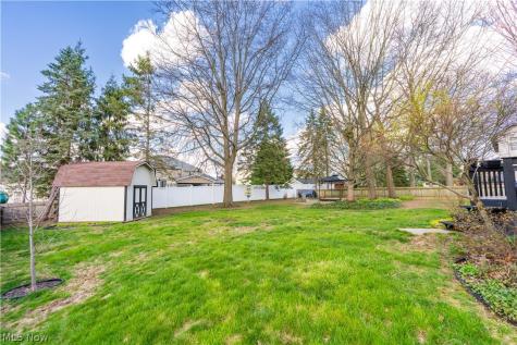 2903 Aylesbury Street NW North Canton OH 44720