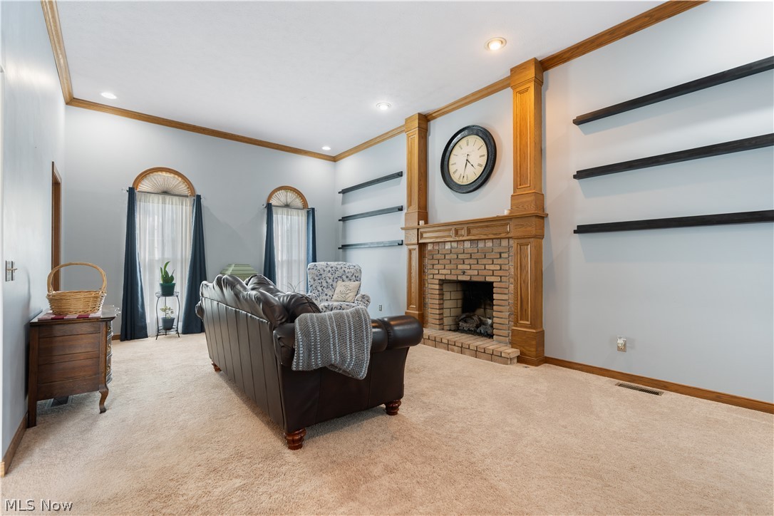 2903 Aylesbury Street NW North Canton OH 44720