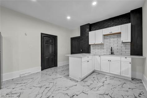 2188 Fulton Road Cleveland OH 44113